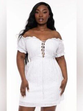 NEW! Curvy Sense White Eyelet Off the Shoulder Plunge Lace Up Dress 2X